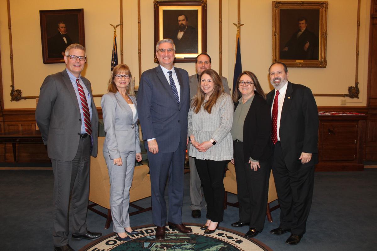 MEMA Presents State Leadership Award to Indiana Governor Eric Holcomb